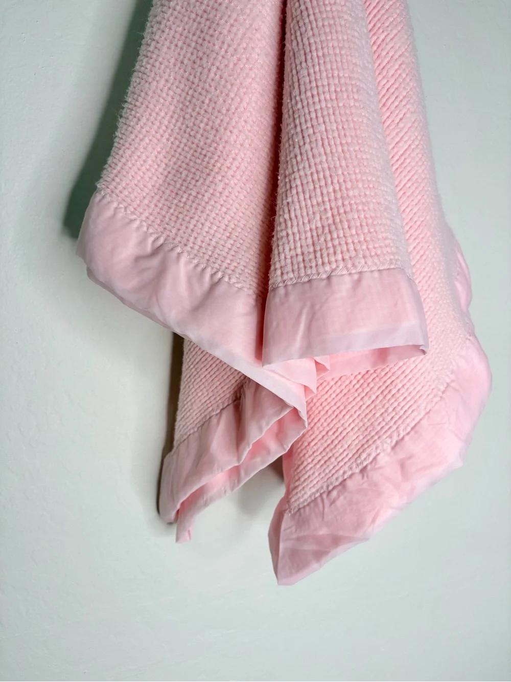 Vintage Pink Waffle Weave Baby Blanket Satin Trim 35x46 Security Crib Nursery